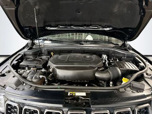 Used 2020 Jeep Grand Cherokee Limited X image 31