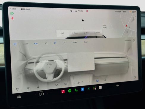 Used 2023 Tesla Model Y AWD image 16