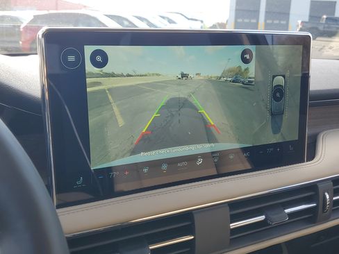 New 2026 Lincoln Corsair Reserve image 21