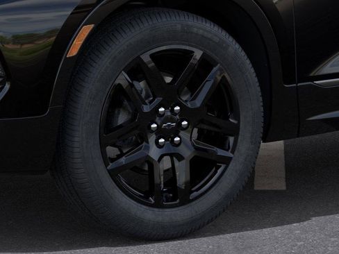 New 2025 Chevrolet Blazer RS w/ Driver Confidence II Package image 9