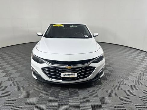Used 2024 Chevrolet Malibu LT FWD image 2