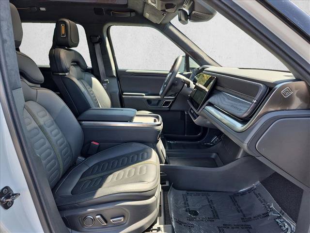 Used 2023 Rivian R1S Adventure Dual AWD/4WD image 24
