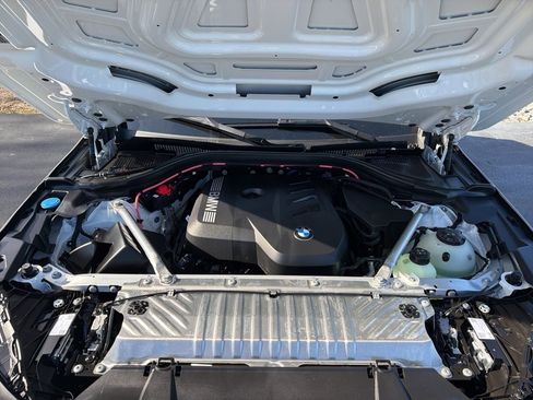 Used 2025 BMW X3 xDrive30i w/ Premium Package image 18