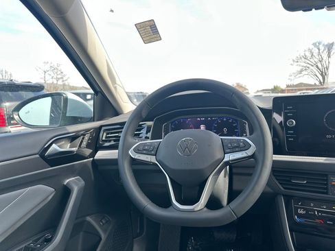 New 2026 Volkswagen Jetta SEL FWD image 18