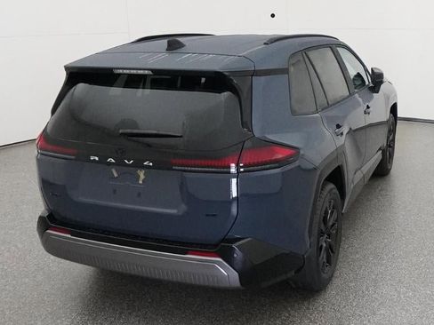 Used 2026 Toyota RAV4 SE image 8