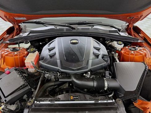 Used 2023 Chevrolet Camaro LT w/ RS Package image 29