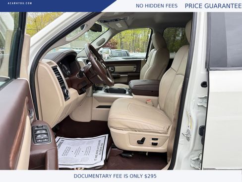 Used 2018 RAM 2500 Laramie AWD/4WD image 9