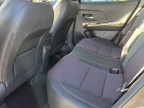 Used 2025 Nissan Kicks SR w/ Illumination Package FWD image 11