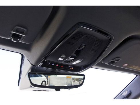 New 2026 Cadillac Optiq Luxury 1 image 20