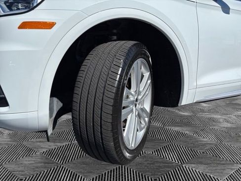 Used 2019 Audi Q5 2.0T Premium Plus w/ Premium Plus Package AWD/4WD image 28