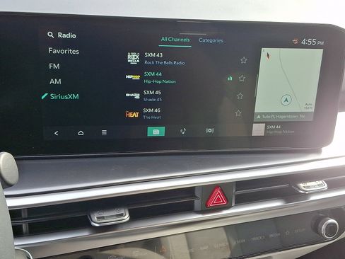 Used 2025 Kia Sorento S AWD/4WD image 18