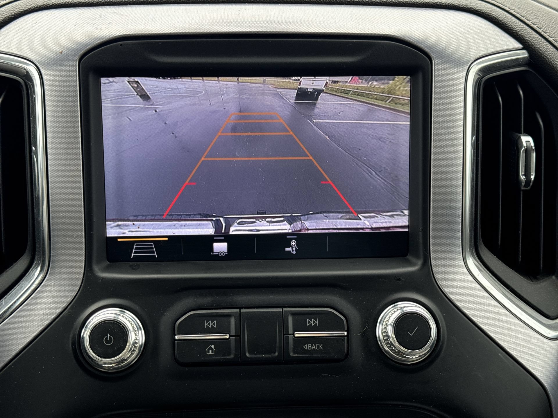 Certified 2019 GMC Sierra 1500 SLT w/ SLT Premium Plus Package AWD/4WD image 17