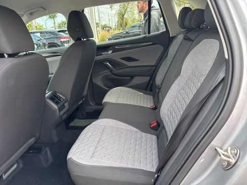 Used 2025 Volkswagen Tiguan S image 5