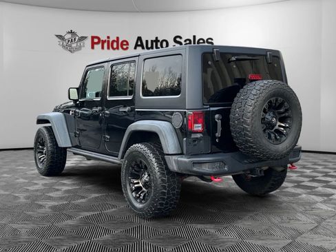 Used 2017 Jeep Wrangler Unlimited Rubicon image 5