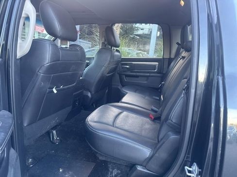 Used 2015 RAM 1500 Sport w/ Black Ram 1500 Sport Group image 9