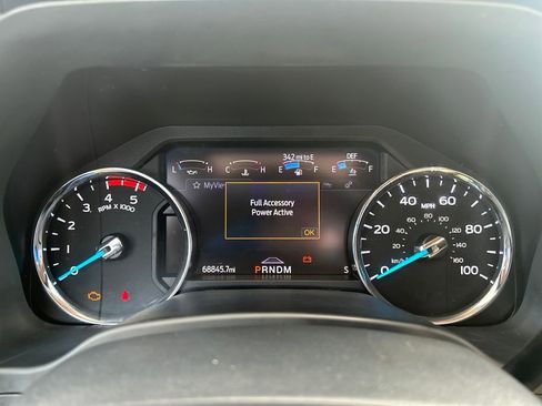 Certified 2022 Ford F250 Lariat w/ Tremor Off-Road Package image 16