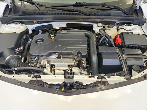 Used 2024 Chevrolet Malibu LT FWD image 20