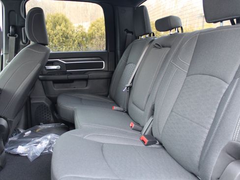 Used 2025 RAM 2500 Big Horn image 15