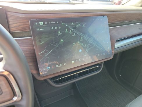 Used 2023 Rivian R1T Adventure image 24