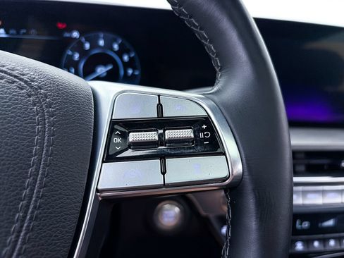 Certified 2025 Kia Telluride SX X-Line AWD/4WD image 40