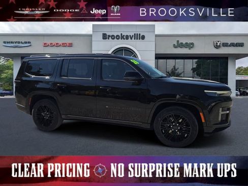 New 2026 Jeep Grand Wagoneer Limited AWD/4WD image 1