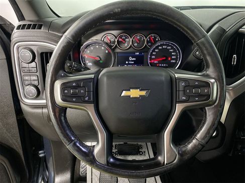 Used 2020 Chevrolet Silverado 2500 LT w/ Convenience Package image 14