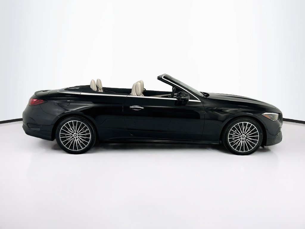 New 2027 Mercedes-Benz CLE 450 4MATIC Cabriolet image 4