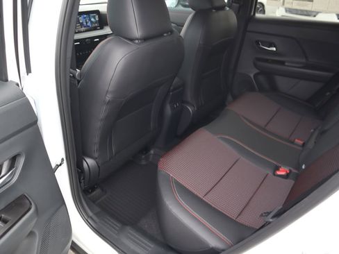 New 2026 Nissan Kicks SR w/ Cold Weather Package image 10