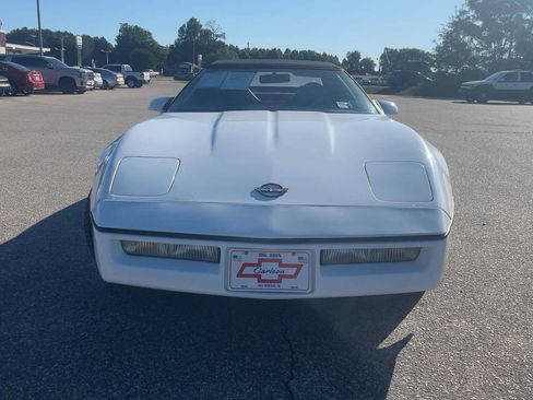 Used 1989 Chevrolet Corvette Convertible RWD image 9