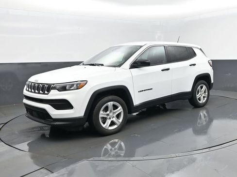 Used 2023 Jeep Compass Sport AWD/4WD image 1