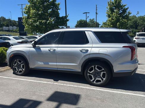 Used 2025 Hyundai Palisade SEL FWD image 5