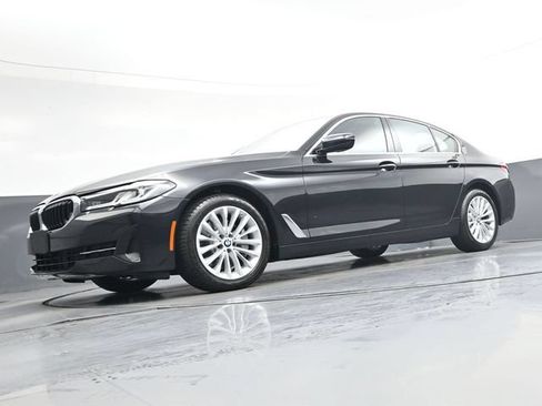 Used 2023 BMW 530i xDrive w/ Premium Package AWD/4WD image 35