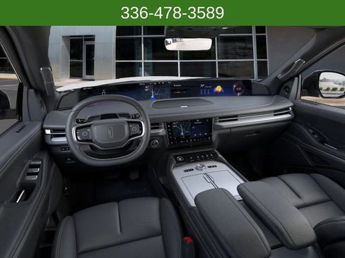 New 2025 Lincoln Navigator Reserve w/ Jet Appearance Package image 9