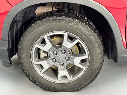 Certified 2023 Honda Passport TrailSport image 31