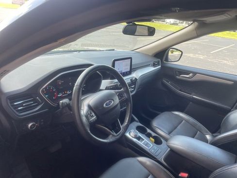 Used 2020 Ford Escape SEL image 20