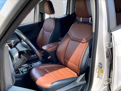 Used 2022 Ford Maverick Lariat w/ Lariat Luxury Package AWD/4WD image 8