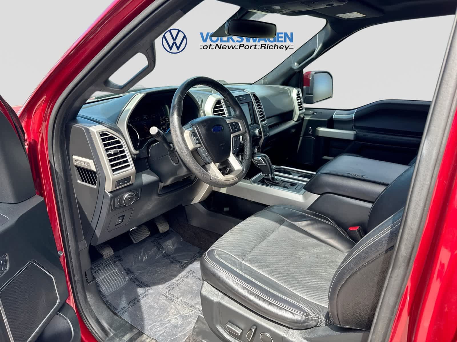 Used 2016 Ford F150 Lariat w/ Equipment Group 502A Luxury AWD/4WD image 10