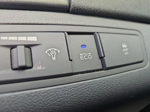 Used 2011 Hyundai Sonata SE FWD image 10