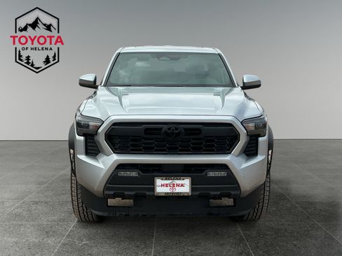 New 2026 Toyota Tacoma TRD Off-Road w/ TRD Off Road Upgrade Package AWD/4WD image 8