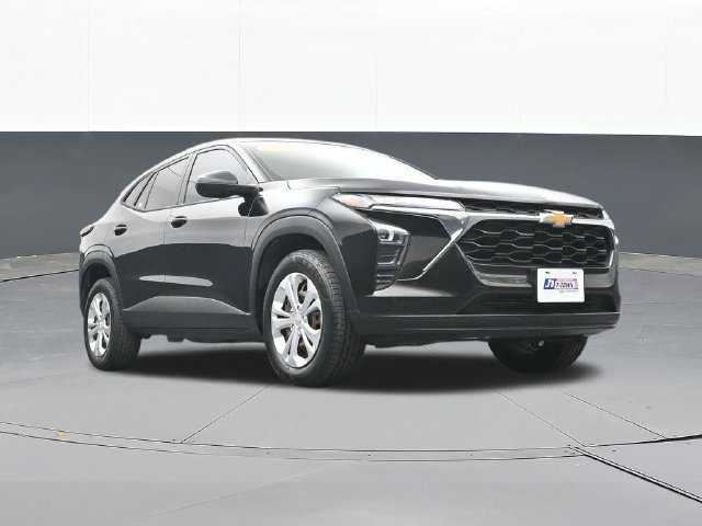 Used 2024 Chevrolet Trax LS FWD image 48