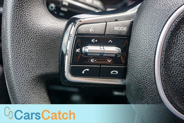 Used 2023 Kia Sorento LX FWD image 32