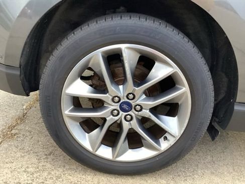 Used 2015 Ford Edge Titanium w/ Equipment Group 302A AWD/4WD image 7
