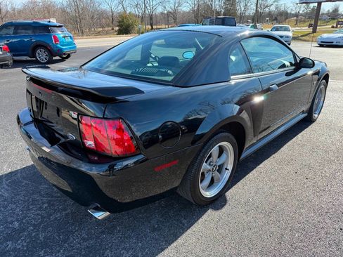 Used 2002 Ford Mustang GT image 12