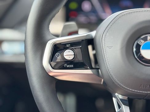 Used 2024 BMW 760i xDrive w/ Premium Package 2 image 58