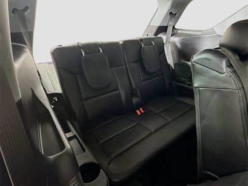 Used 2020 Ford Explorer Limited w/ Class III Trailer Tow Package image 28