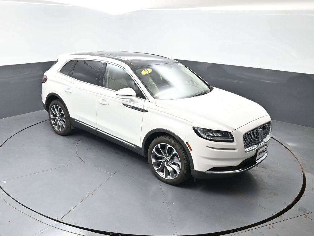Used 2021 Lincoln Nautilus Reserve AWD/4WD image 43