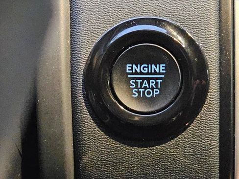 Used 2025 Ford Expedition Max Active AWD/4WD image 21