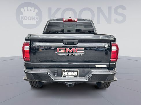 New 2026 GMC Canyon Elevation image 5