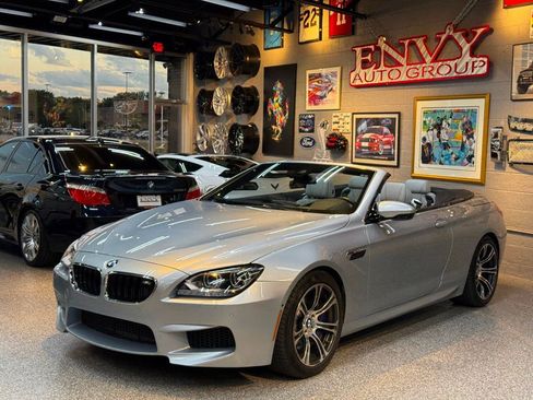 Used 2014 BMW M6 Convertible image 1