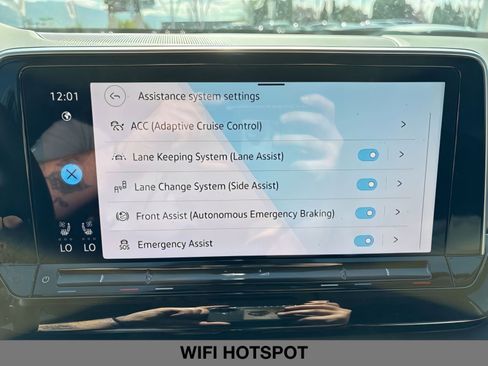 New 2026 Volkswagen Atlas SE image 27